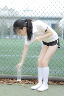 被多人调教到失禁H